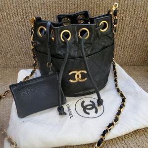 Chanel classic bucket bag lambskin purse
